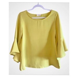 Everly Yellow Flutter 3/4 Bell Sleeve Round Neck Casual Dressy Career Blouse M